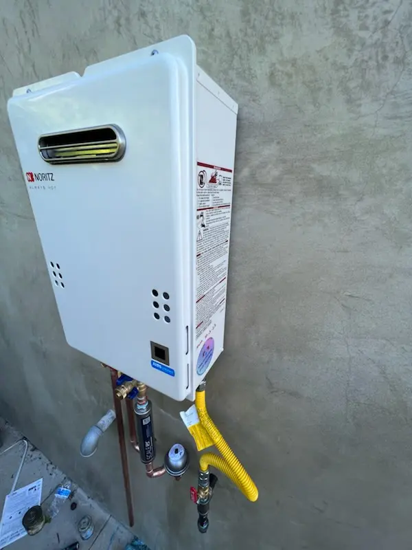 Tankless water heater installation for Heathwood - Old Towne homes
